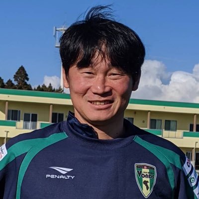 Kazunari Okayama